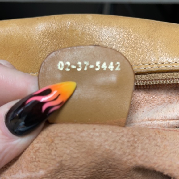 Vintage Gucci Carry On Bag - Picture 7 of 8